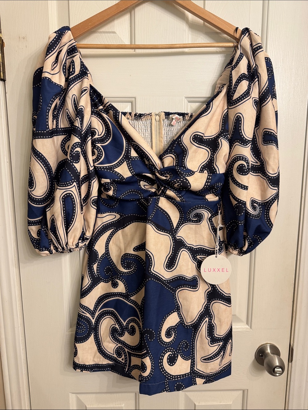 Luxxel Navy and Cream Swirl Puff-Sleeve Mini Dress